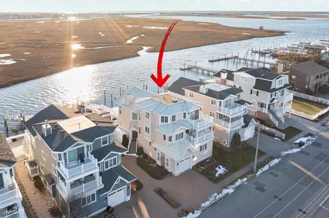 526 7th St, Avalon, NJ 08202 photo 2