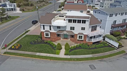 653 Ocean Dr, Avalon, NJ 08202