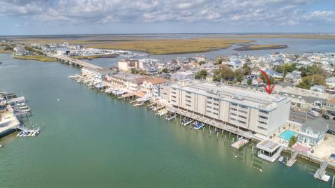 351 96th St #415, Stone Harbor, NJ 08247