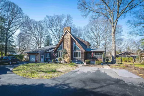 805 Steel Rd, Cape May Court House, NJ 08210