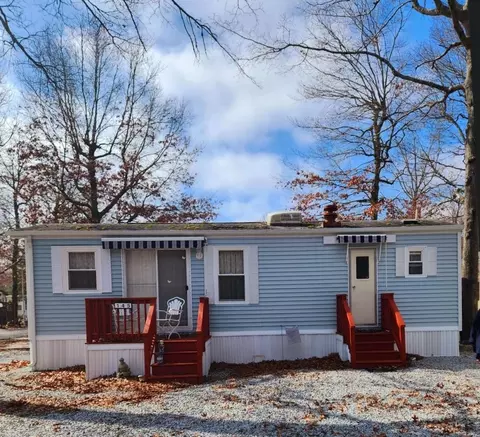 145 Ivy St #OCEAN WORLD, Woodbine, NJ 08270