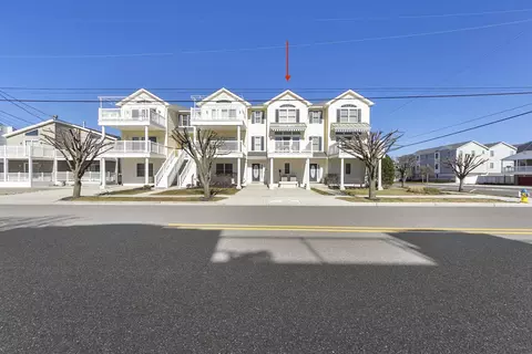 343 E 6th Ave #2, North Wildwood, NJ 08260