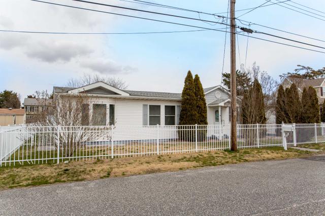 145 Woodland Ave, Villas, NJ 08251