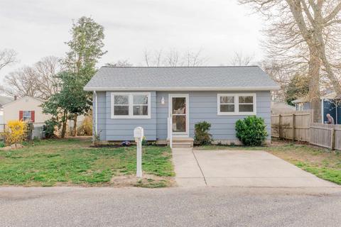 102 Rose Ln, Villas, NJ 08251