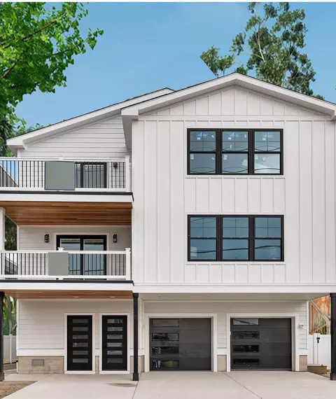 306 W Youngs Avnu Ave #E, Wildwood, NJ 08260