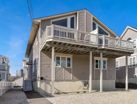 264 34th St #EAST, Avalon, NJ 08202