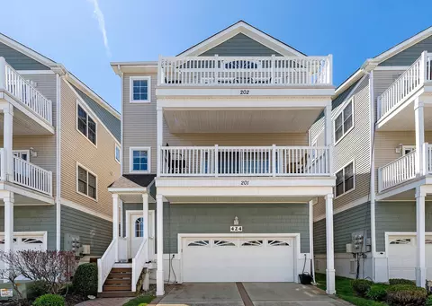 424 W Hand Ave #201, Wildwood, NJ 08260