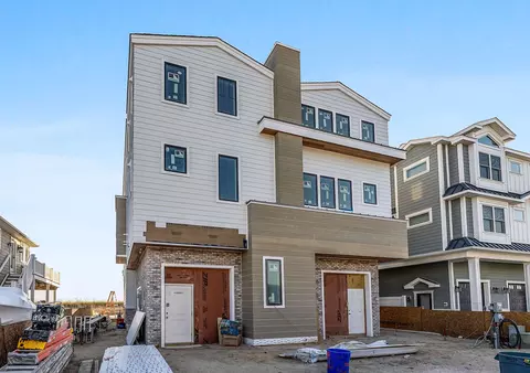 372 47th Pl #EAST, Sea Isle City, NJ 08243