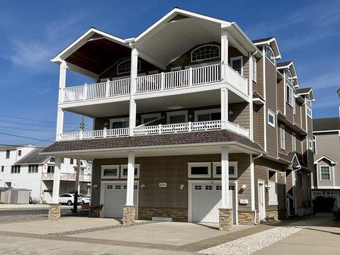 6701 Central Ave #SOUTH, Sea Isle City, NJ 08243