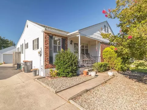 1241 Pennsylvania Ave, Cape May, NJ 08204
