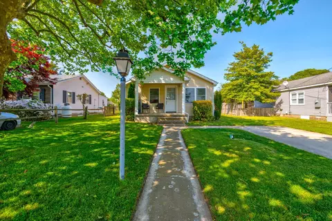 11 Vermont Ave, Villas, NJ 08251