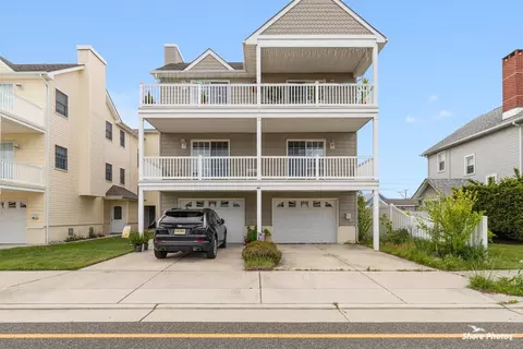 5202 Arctic Ave #A, Wildwood, NJ 08260
