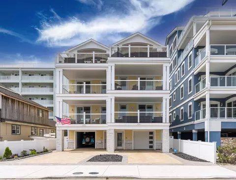 406 E Miami Ave #406, Wildwood Crest, NJ 08260