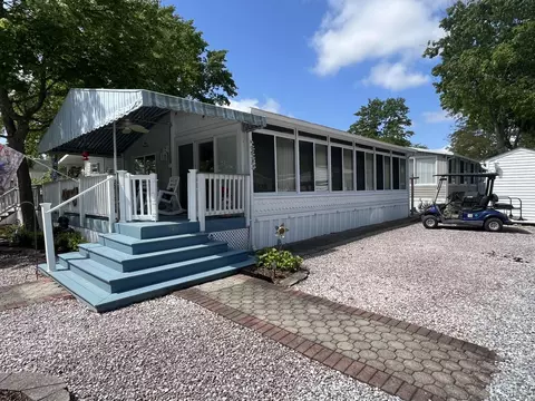 144 Lake Dr #144, Dennisville, NJ 08214