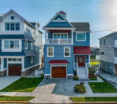 34 E Vincent Ave, Strathmere, NJ 08248