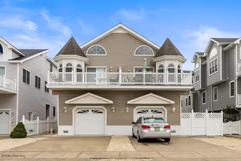 137 53rd St E #EAST, Sea Isle City, NJ 08243
