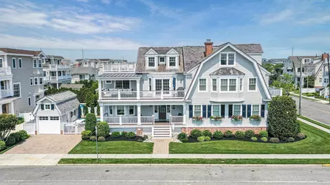 5748 Dune Dr, Avalon, NJ 08202