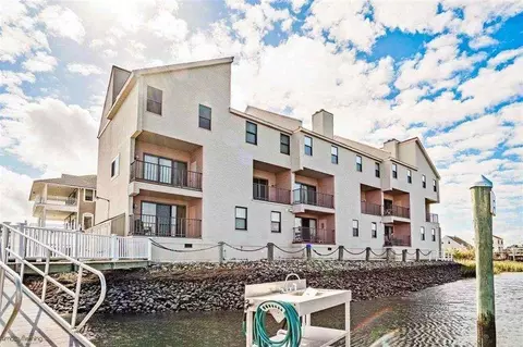 437 W 16th Ave #8, North Wildwood, NJ 08260