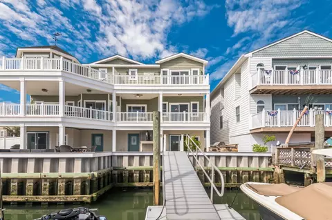 403 W Tacony Rd #W, Wildwood, NJ 08260