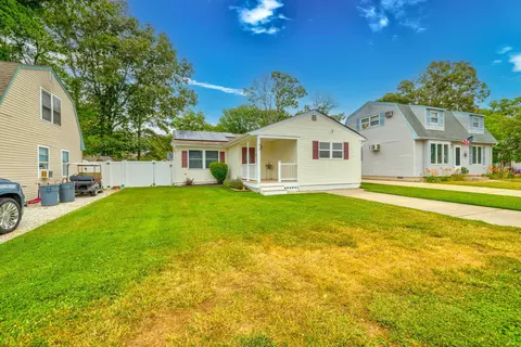 311 Beechwood Ave, Villas, NJ 08251