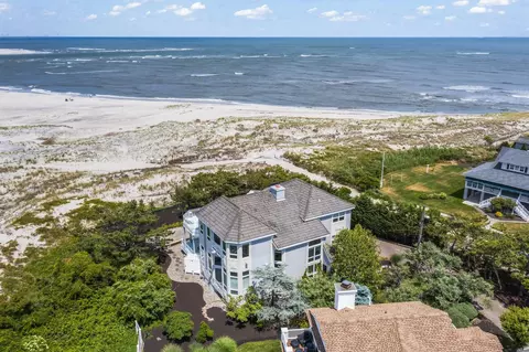 400 N Commonwealth Ave, Strathmere, NJ 08248