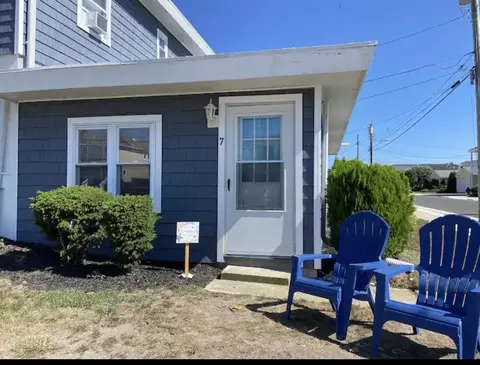 7411 Pacific Ave #7, Wildwood Crest, NJ 08260
