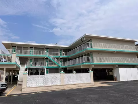 3110 Atlantic Ave #205, Wildwood, NJ 08260