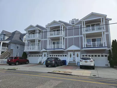 126 E Youngs Ave #102, Wildwood, NJ 08260