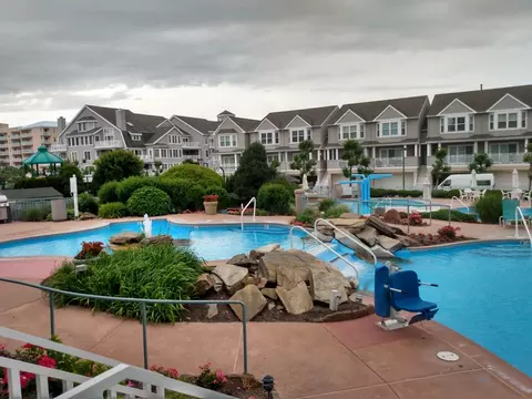 9907 Seapointe Blvd #112, Wildwood Crest, NJ 08260