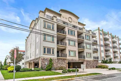 501 E Stanton Rd #302, Wildwood Crest, NJ 08260