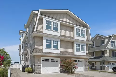 615 Sunrise Dr, Avalon, NJ 08202