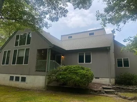 303 Pine Ave, Egg Harbor Township, NJ 08234