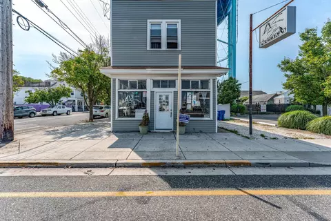 3801 New Jersey Ave, Wildwood, NJ 08260