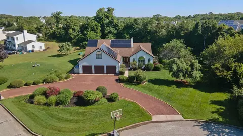 13 Stephen Dr, Palermo, NJ 08230