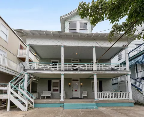 205 E Spencer Ave, Wildwood, NJ 08260