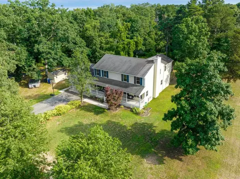 19 Whiting Ln, Cape May Court House, NJ 08210