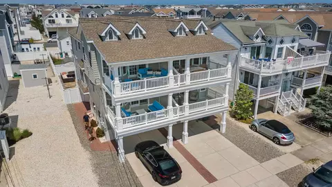 137 73rd St #WEST, Sea Isle City, NJ 08243