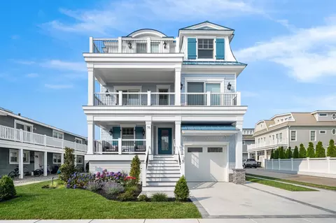 75 E 24th St, Avalon, NJ 08202