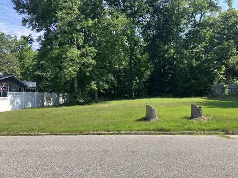 505 Baywood Dr, North Cape May, NJ 08204