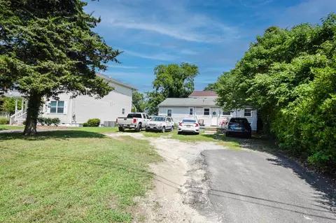 307 Fifth Ave, West Cape May, NJ 08204