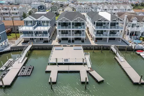 521 Burk Ave #N/A, Wildwood, NJ 08260