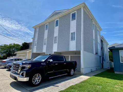638 W Pine St #102, North Wildwood, NJ 08260