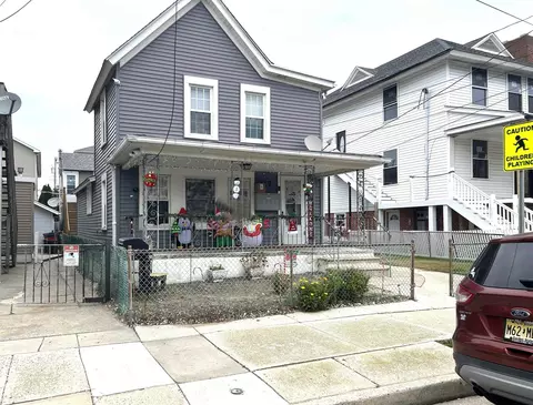 117 E Andrews Ave, Wildwood, NJ 08260