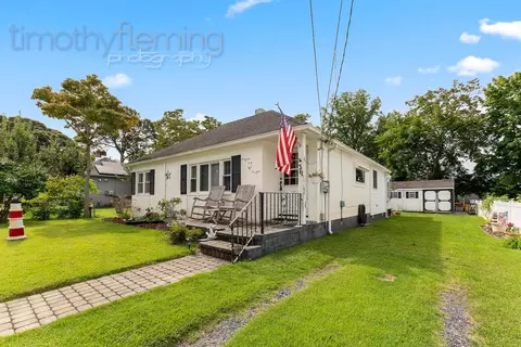 36 W Drumbed Rd, Villas, NJ 08251