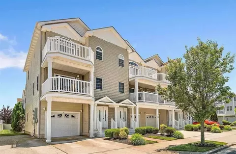2115 Surf Ave #A, North Wildwood, NJ 08260