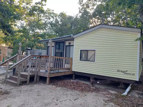 561 Corson Tavern Rd #197, Ocean View, NJ 08230