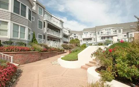 9904 Seapointe Blvd #316, Wildwood Crest, NJ 08260