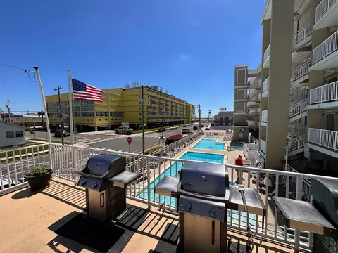 1800 Ocean Ave #211, Wildwood, NJ 08260