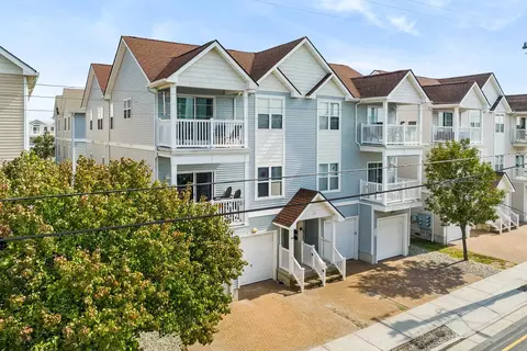 315 E Poplar Ave #3, Wildwood, NJ 08260