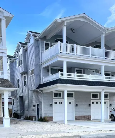 217 78th St #WEST, Sea Isle City, NJ 08243